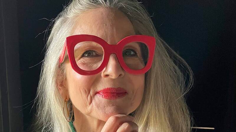 The F**k It! List author Melanie Cantor strikes six-figure deal with Transworld
