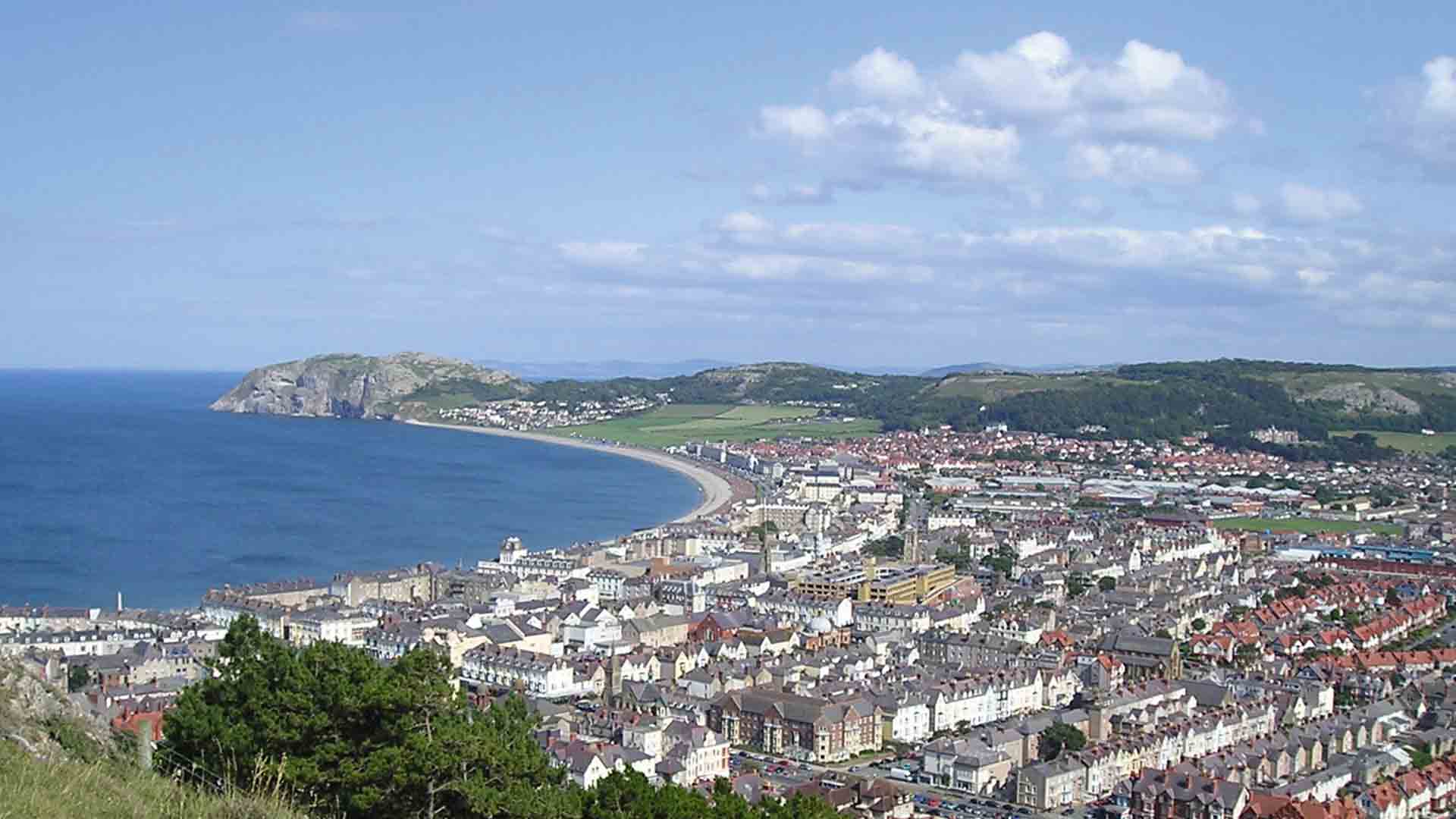Waterstones to open new shop in Llandudno