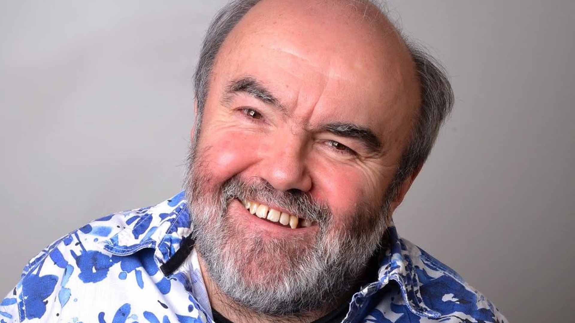 Salt signs Andy Hamilton’s Big Sunday