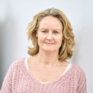 Jo Callaghan Jo Callaghan
