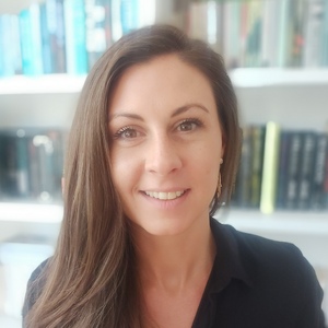 Naomi Bacon Naomi Bacon